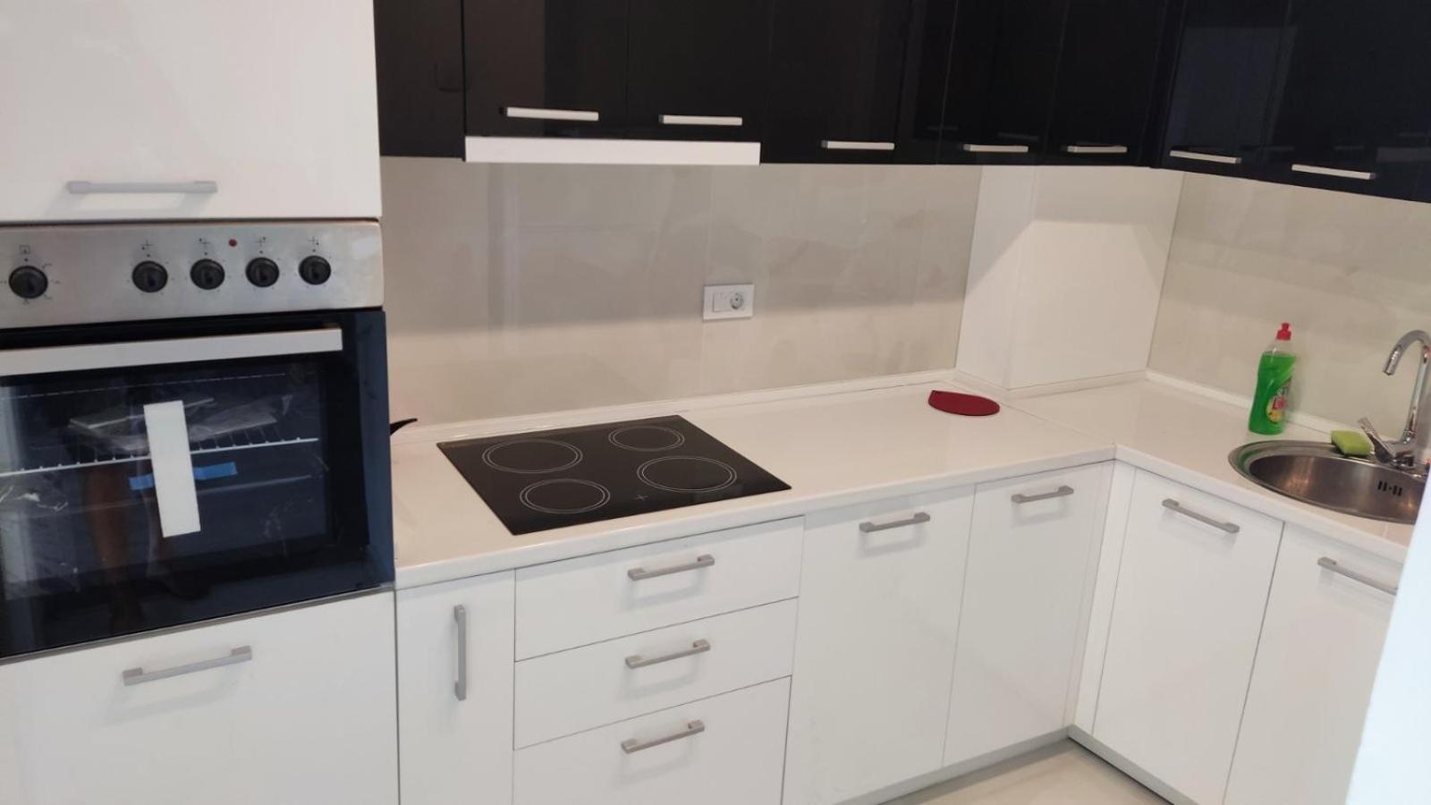 Sky View Luxury Center Skopje Apartments Екстер'єр фото