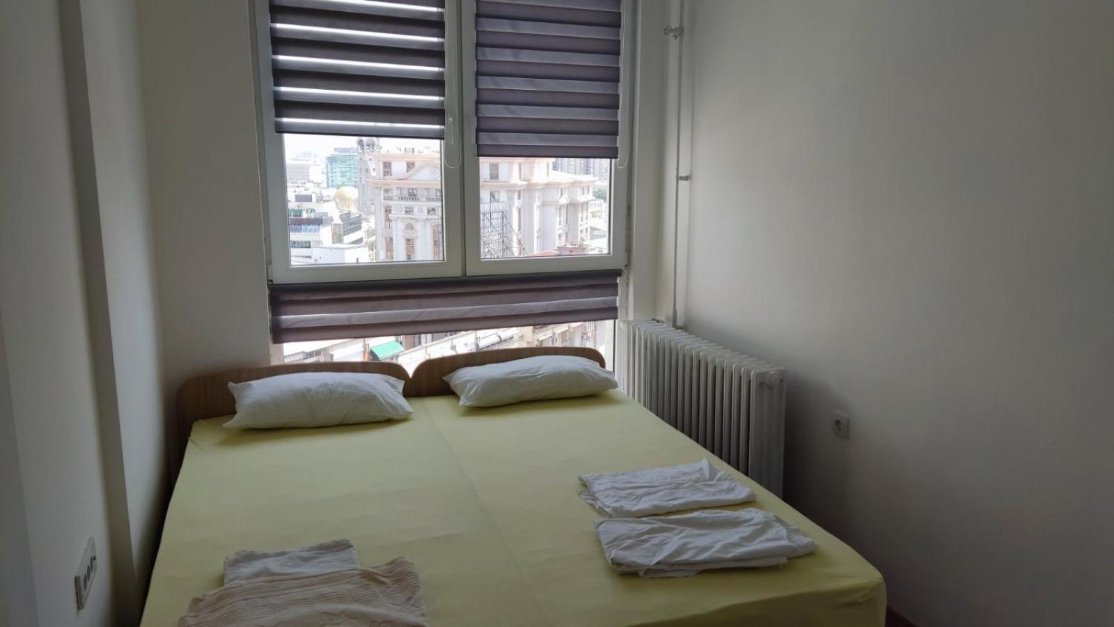 Sky View Luxury Center Skopje Apartments Екстер'єр фото